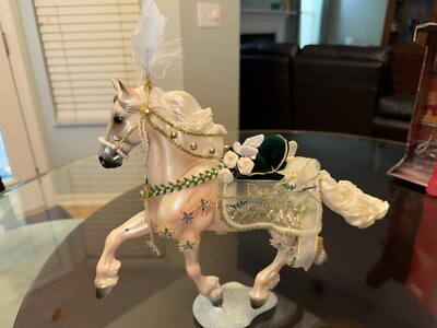 Breyer Noelle Peace on Earth 2008 w/Box | eBay