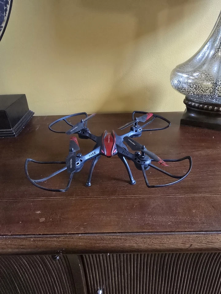 Protocol Aerodrone - Viene con Drone y Controlador.  Foto 2 de 4