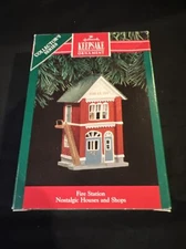 1991 Hallmark Firehouse Keepsake Ornament  Fire Co. 1991 W/Box.