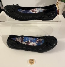 Vionic Black Leather Ballet Slip On Flat Shoes Cut Outs  Bow Women  s Sz 8M