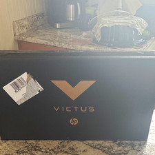 HP Victus 15-fa2013dx i5-13420H RTX 3050 8GB 512GB SSD 15.6 Win11