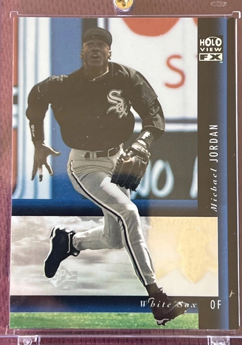 1994 Upper Deck SP - Holoview Fx Michael Jordan #16 Rare 41 Year Old Card MINT