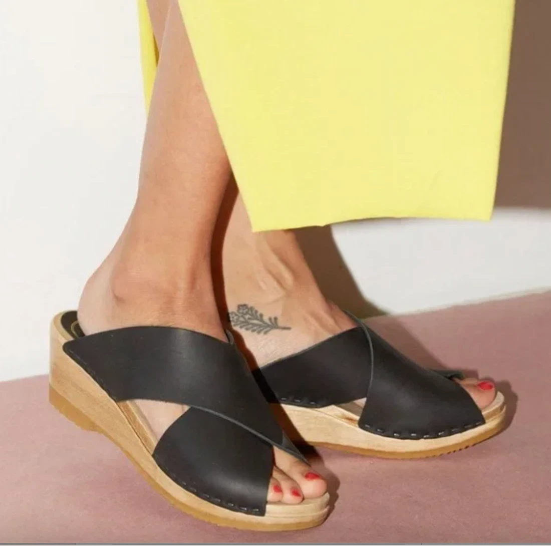 No. 6 Frida clog Mid Wedge in Black Leather Size 39 US 7.5 8