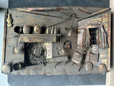 Very Unique Tin Sculpture - 3D - Made In Hong Kong