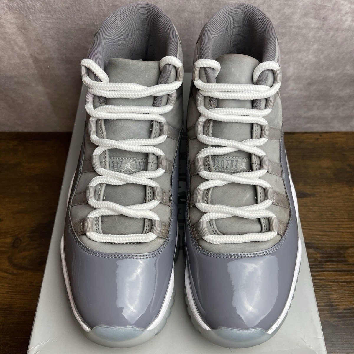 Like new Nike Grey/White Air Jordan 11 High-Top Sneakers men’s 8.5 shoes Nike Nike Air Jordan 11 XI Retro Cool Grey Mens size 8.5  main image 2