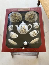 Hummel Mini Tea Set Porcelain, Germany, M.J. Reutter Porzellan