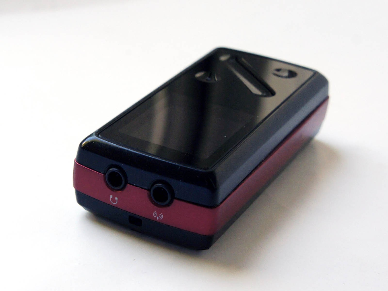 Cowon iAudio 7 Portable 8GB  MP3 Player. Need repair