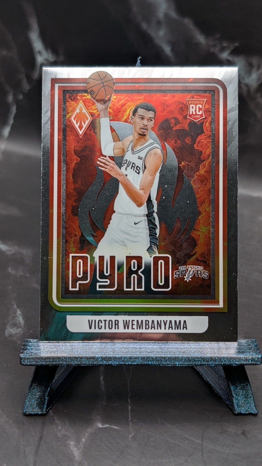 2023-24 Panini Phoenix - Pyro #5 Victor Wembanyama (RC)