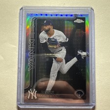 2025 Topps Chrome Devin Williams SSP Team Logo Variation Light Board  NY Yankees