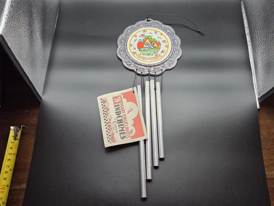 Новый винтажный фермерский домик Mary Engelbreit Wind Chime Home Sweet Home от Carson 1996 г. - Изображение 2 из 4