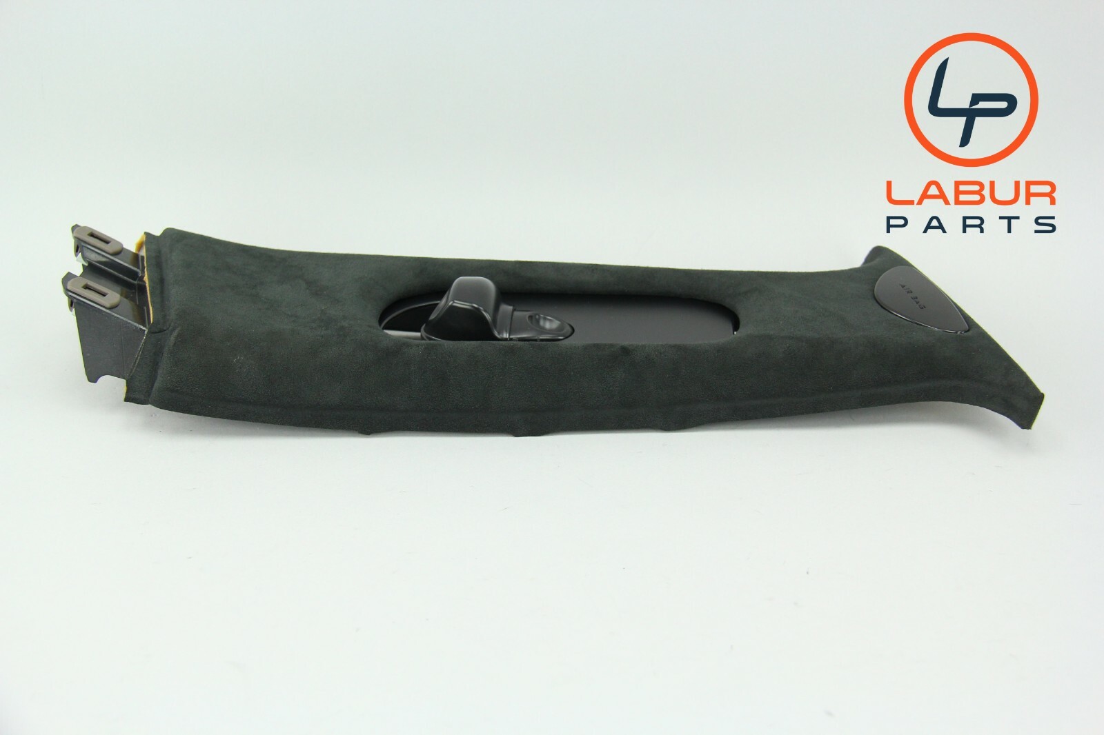 M139 Maserati 03-12 Quattroporte Front Ride Side B Pillard Trim Black A944