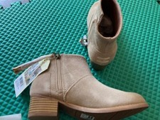 NEW TOMS BIG GIRLS SIZE 3 LEILA SUEDE ZIPPER BLOCK HEEL ANKLE BOOTS