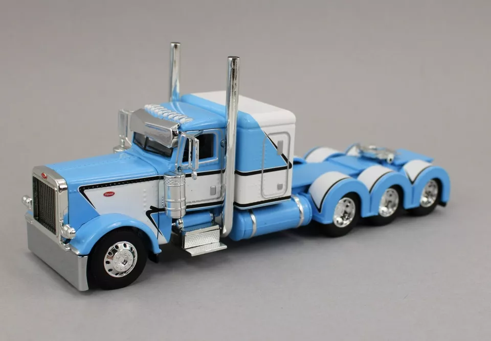 DCP 1:64 *BABY BLUE & WHITE* Tri-Axle Peterbilt 389 48" Flattop & Lowboy Trailer - Image 4 of 4
