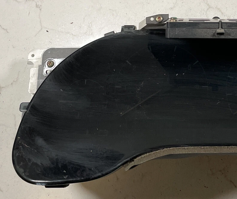 1998-1999 CADILLAC SEVILHA PAINEL DE INSTRUMENTOS VELOCÍMETRO MILHAS DESCONHECIDAS 25641748 - Imagem 2 de 4