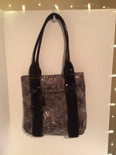 Simply Vera Women's Gray Snakeskin Print Vera Wang Purse