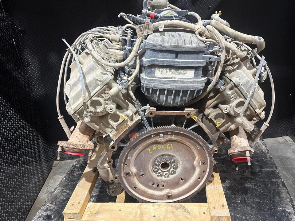 2011 - 2016 Ford F350SD 6.2L EFI V-8 Engine 194K (VIN 6 8th digit) Foto 3 de 4