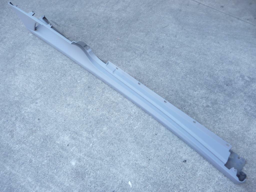 08-09 Ferrari Scuderia Right Underdoor Trim Memeber Rocker Molding 81978810 OEM