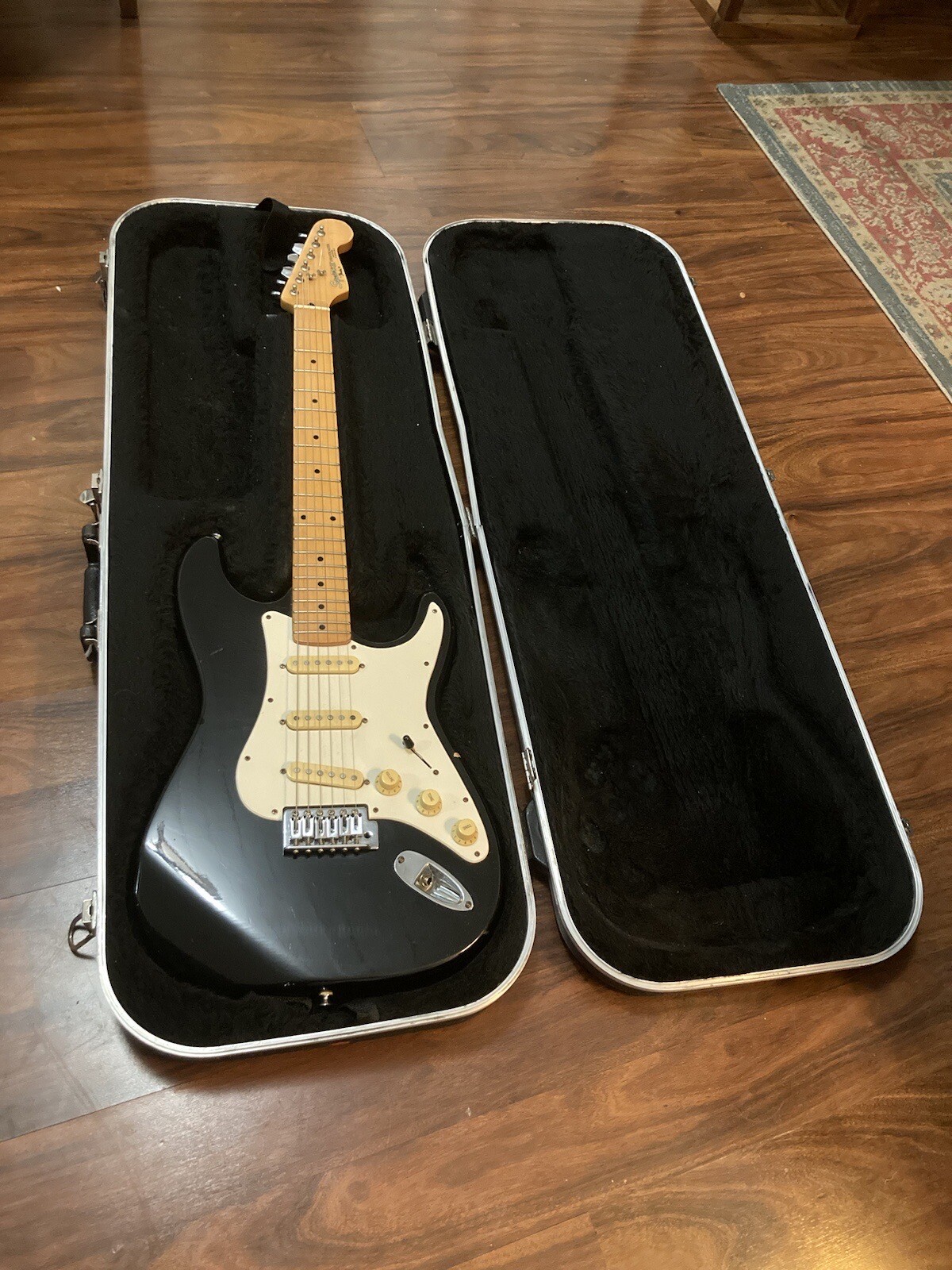 Fender Stratocaster, Squier II , Black, Korean, 1989, Maple Neck, Hard