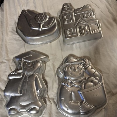 Vintage Wilton Cake Pans Lot Of 4