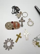 Catholic Medal Lot Crosses Charms Mixed Items Religious Craft Mix H1