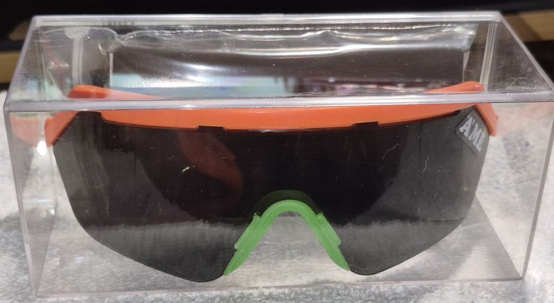 A’ME Sunglasses Old School BMX  New 1980's with Extra Nose Piece & Bag