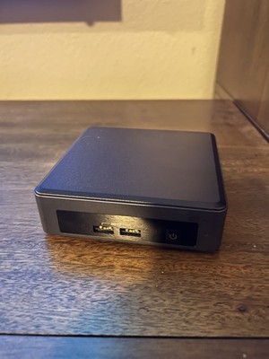 Intel NUC 8 Mini PC i5-8259U 16GB ram 256gb nvme power adapter