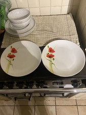 Dunelm Poppy  Dinner Plates X2 Brand New.