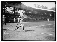 Photo:Harry Hooper Boston AL 1913 Baseball Batter at Home Plate