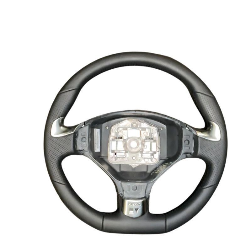 Volante Peugeot 3008 pour remplacer une direction usée 98092442ZD