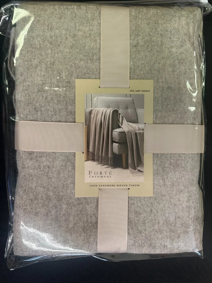 Dawson Forte Luxury Cashmere Throw Blanket – Taupe - Image 2 of 3