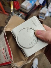 Honeywell Indicator Room Thermostat T6360