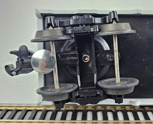 KMT/ Franks Roundhouse #19 Lehigh Valley 62587 Boxcar O Gauge - Picture 9 of 12