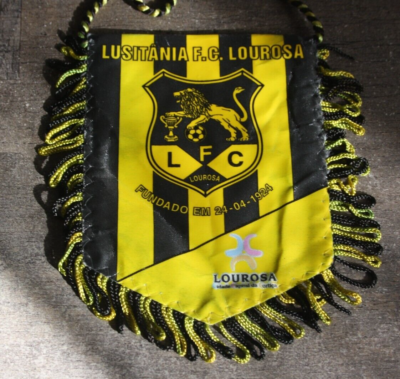 Fanion / Pennant LUSITANOS St MAUR - Clubs Français - Fanion National