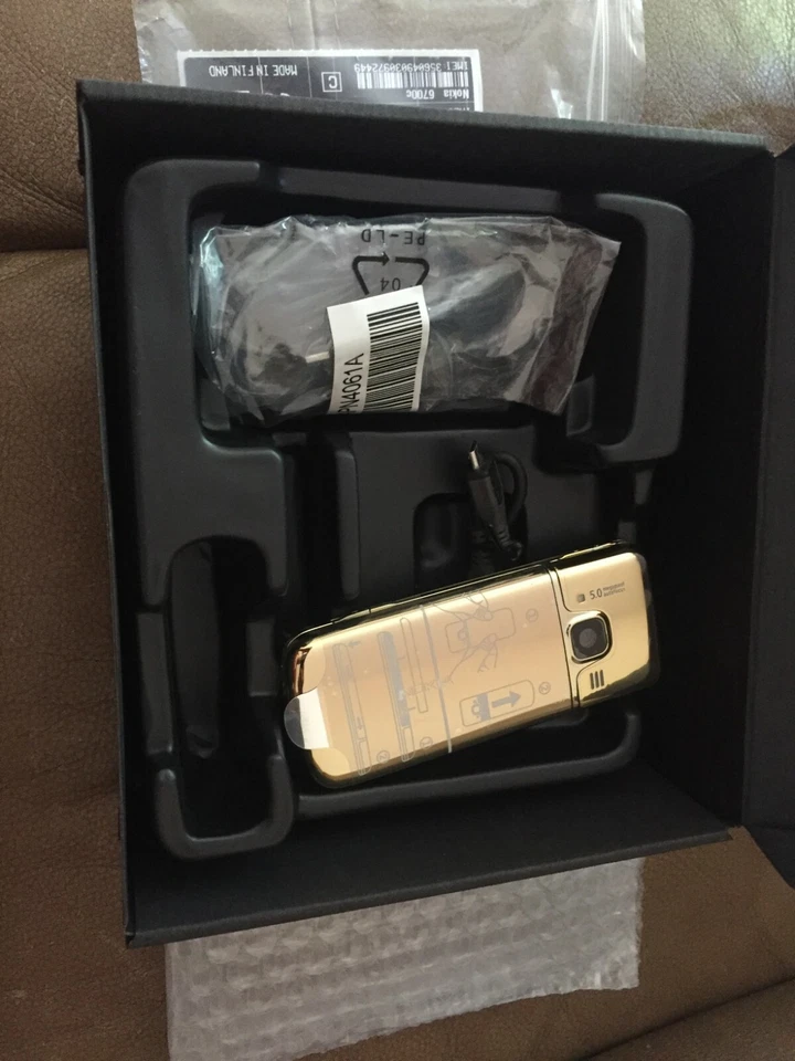 Brand New Nokia 6700 Classic - Gold Sim Free (Unlocked) Mobile Phone UK SELLER - Image 4 of 4