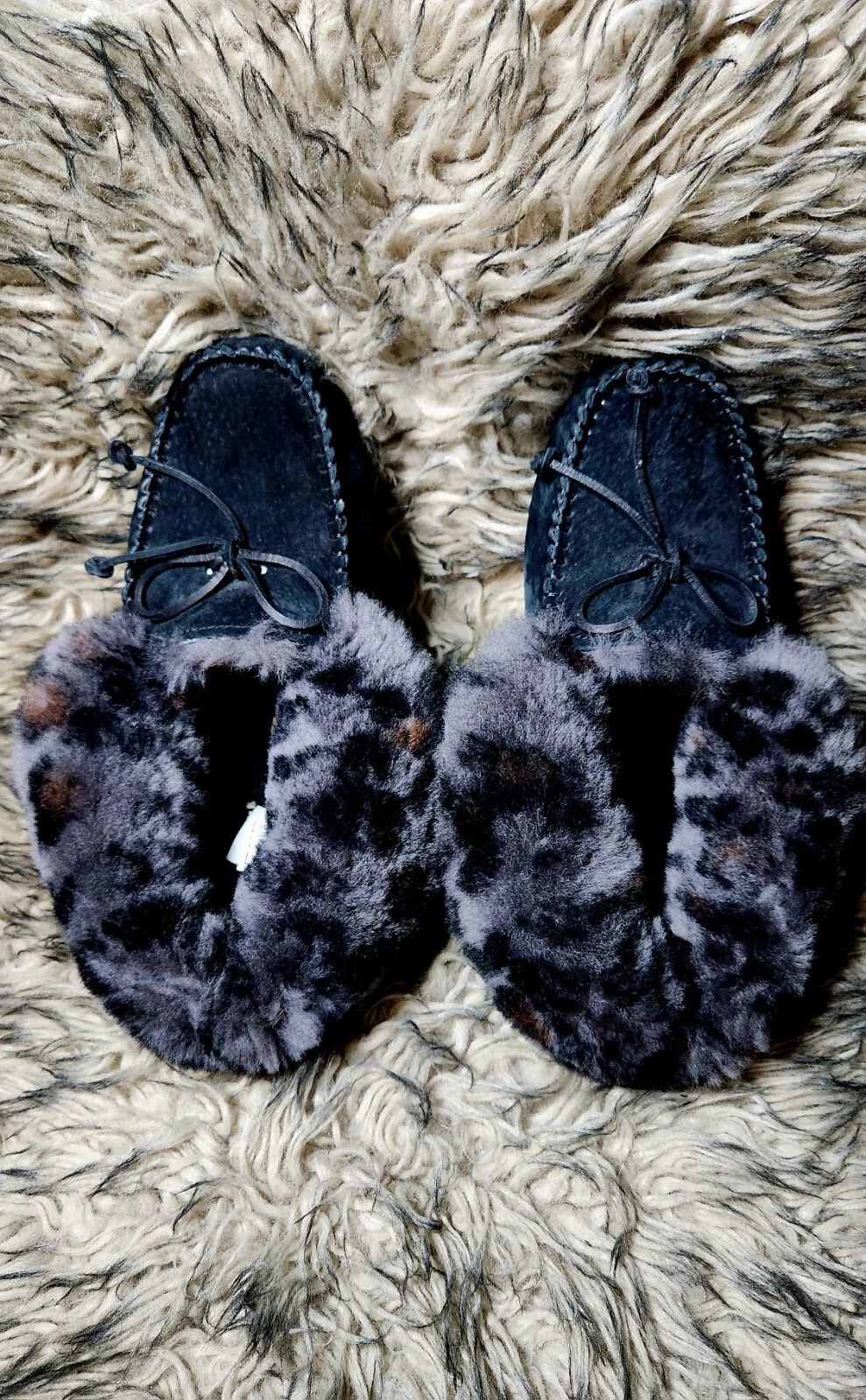 Pantofole UGG Alena taglia 7 (RARE!)