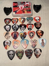 Guitar Picks24 Pack 0.46 0.71 0.96 1.2mm Thin Medium Heavy Beatles Skulls Etc
