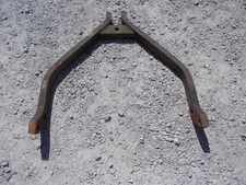 Farmall 350 460 RC tractor 2pt fast quick hitch bottom wishbone bracket holder