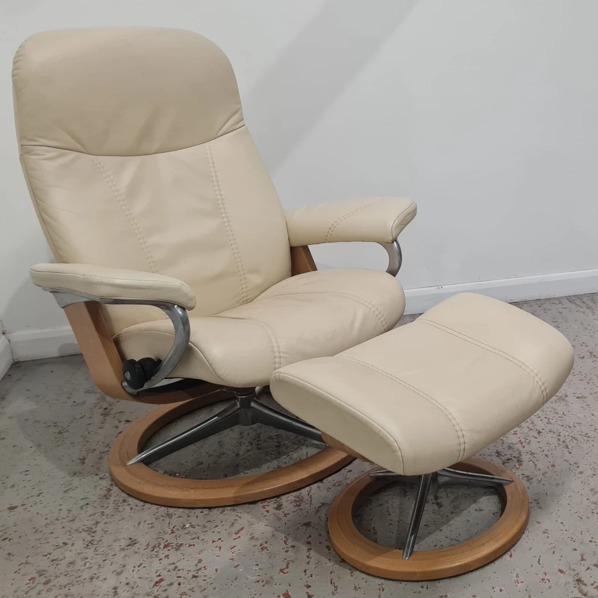 Ekornes Stressless Signature Steel Base Recliner Chair Footstool