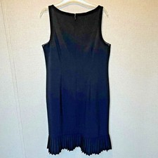 Bandolino women's 12 stretch sleeveless sheath dress lined pleated hem Black