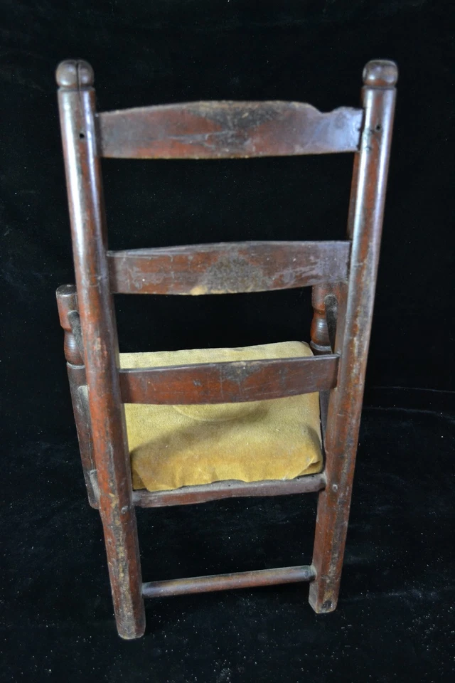 Silla para ir al baño con respaldo de listones para niños del siglo XVIII, superficie antigua, respaldo de escalera Foto 3 de 4