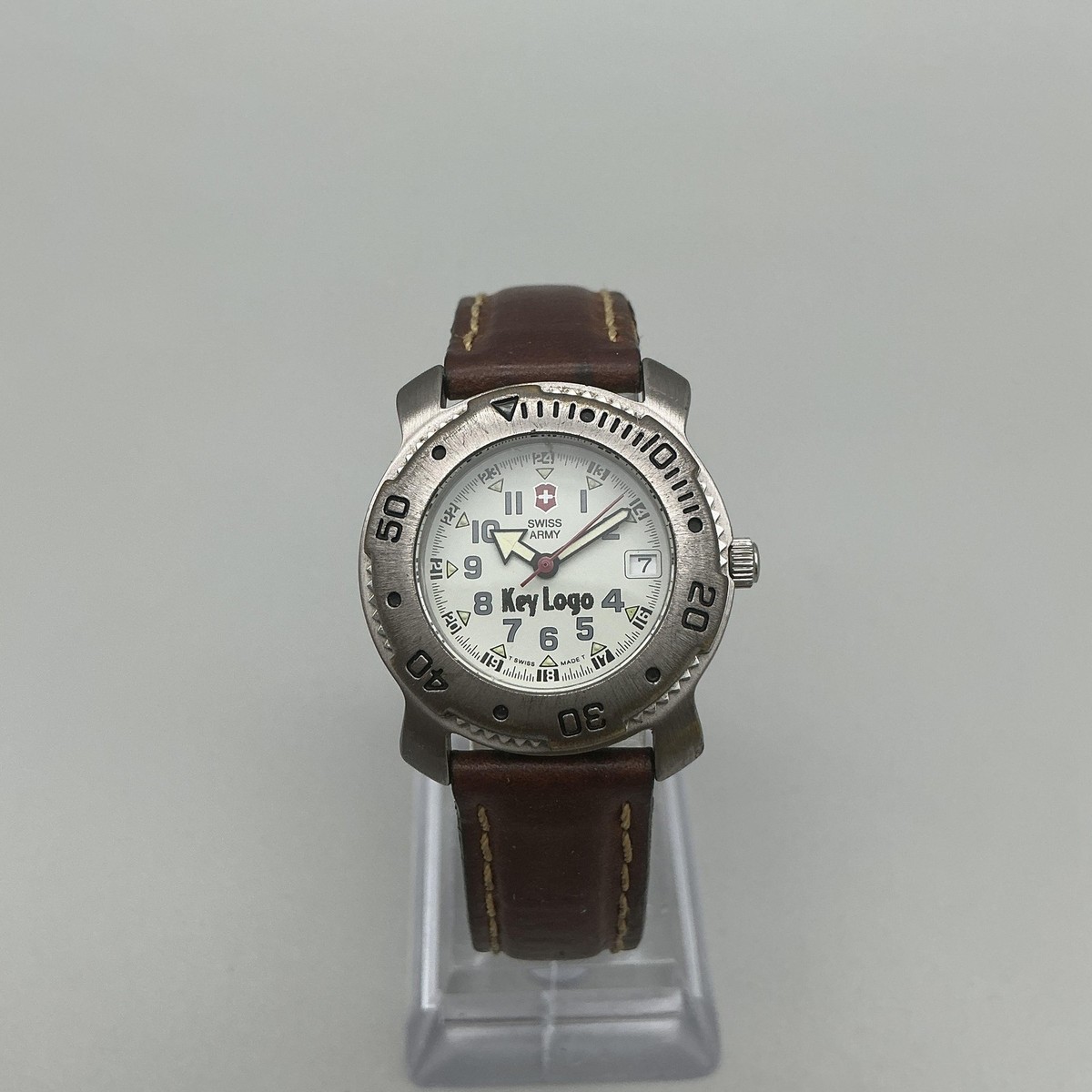 Swiss Army Womens Watch 29mm White Dial Brown Leather Date  display picture 2