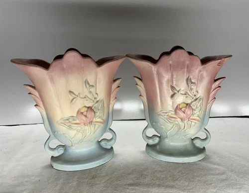 Vintage MCM Blue & Pink Hull Art Pottery Magnolia Vase USA 1- 8 1/2"