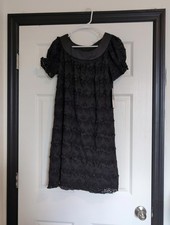 Size 6 NWT black lace dress