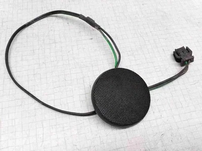 AUDI A6 Avant 4F5, C6 Subwoofer 8A003539901C 2.49 Diesel 2000 32623383 - Photo 1/2