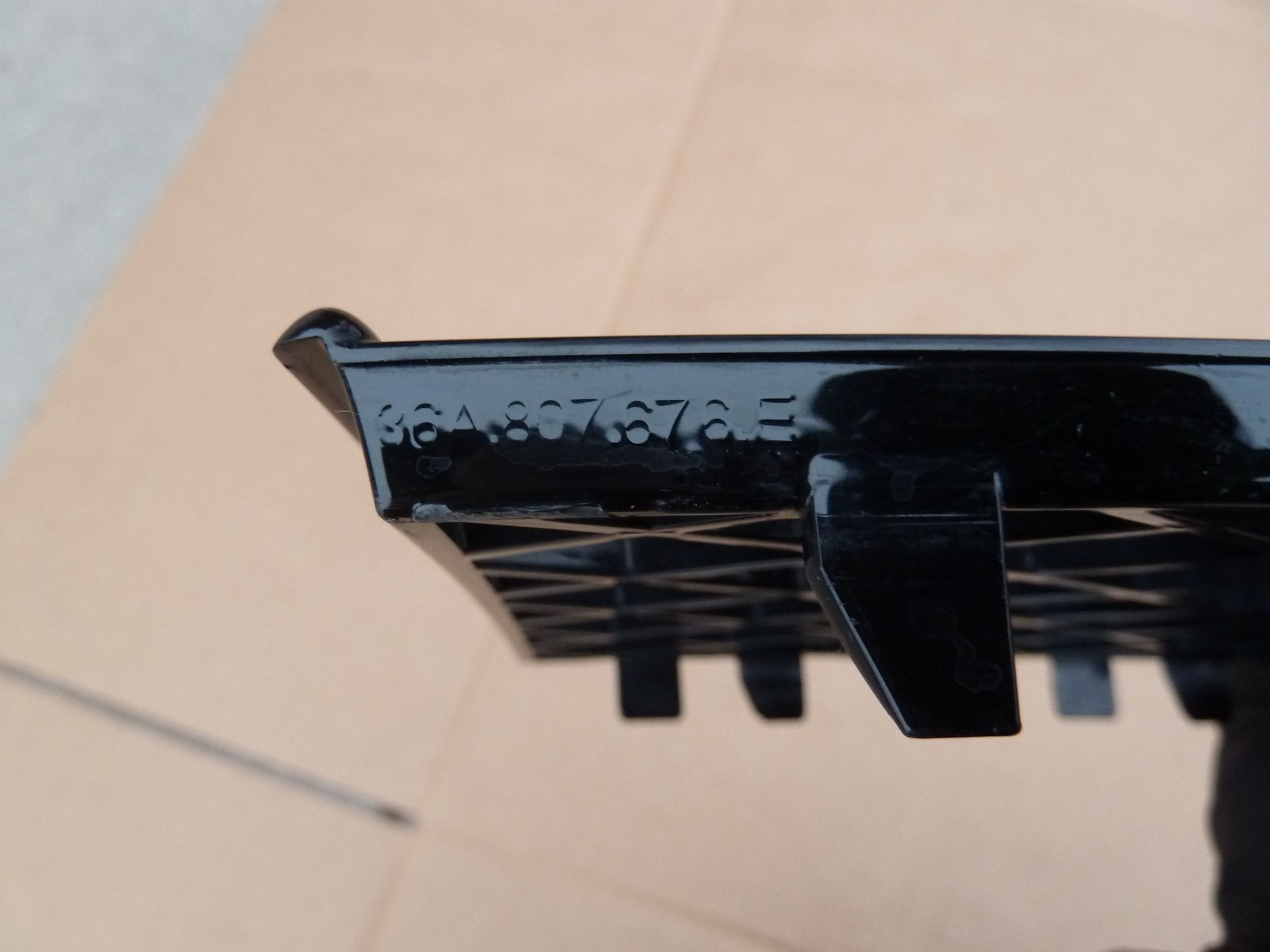 Bentley Bentayga 2021-2026 FRONT+RIGHT Front bumper