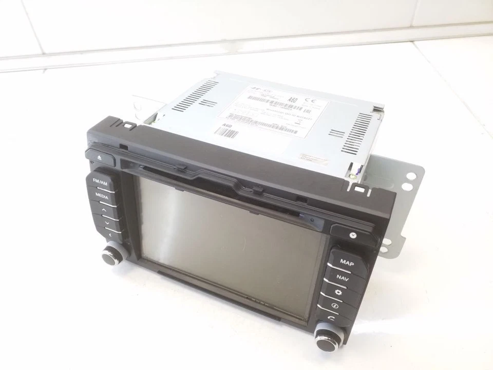 KIA Rio 2014 Radio / Reproductor de CD / Reproductor de DVD / Navegación 965601W600 BOS120909 Foto 2 de 4