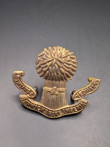 WW1 Lothians & Border Horse Yeomanry Cap Badge, Lugs, Brass.