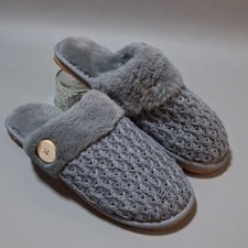 Cable Knit Faux Fur Slippers Grey House Shoes Women's Medium 7-8 Clog Mules