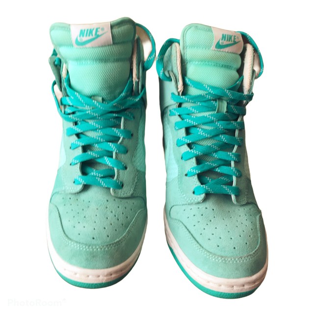 nike womens dunk sky hi essential
