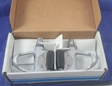 Wellgo R-3 Road Clipless Pedals 9/16" Silver - Look ARC Cleat Compatible-NOS-NIB